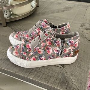 Girls floral shoes